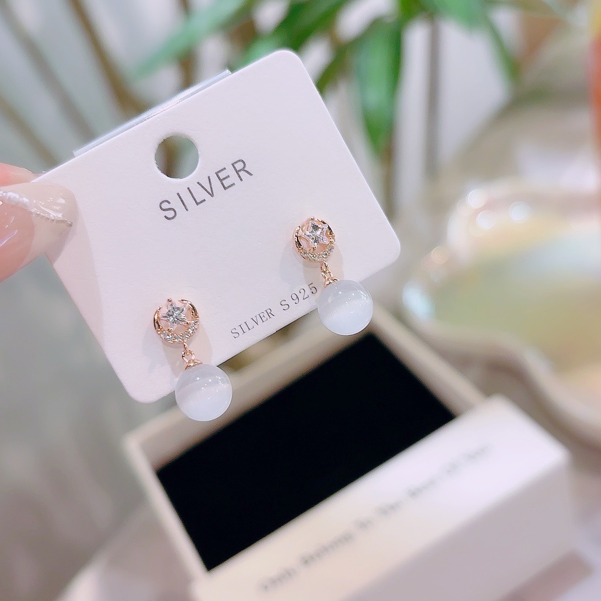 Fine Silver Earrings Light Luxury Gift for Her Gold