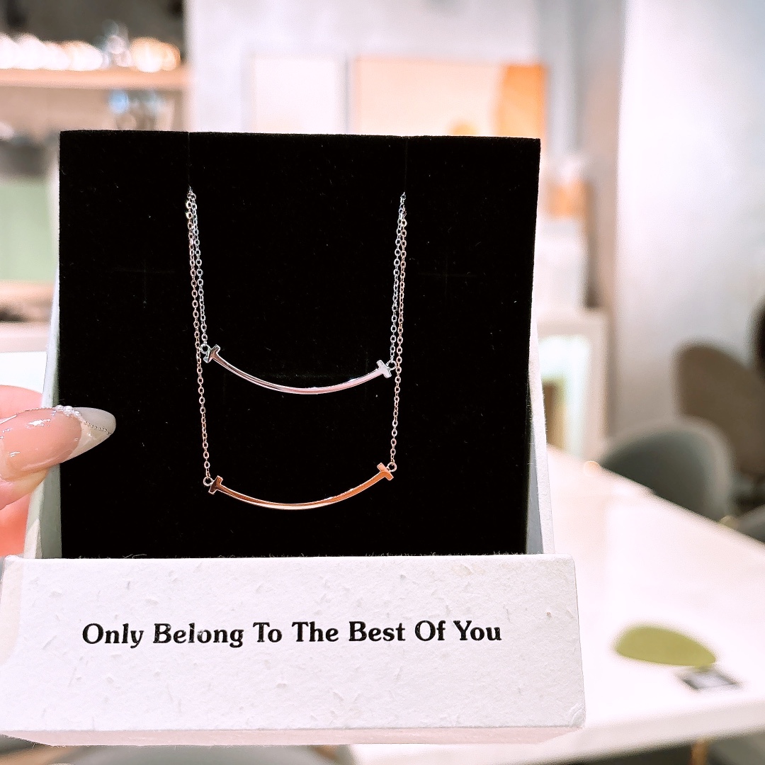 Hypoallergenic Silver Necklace Delicate Spring Festival Silver