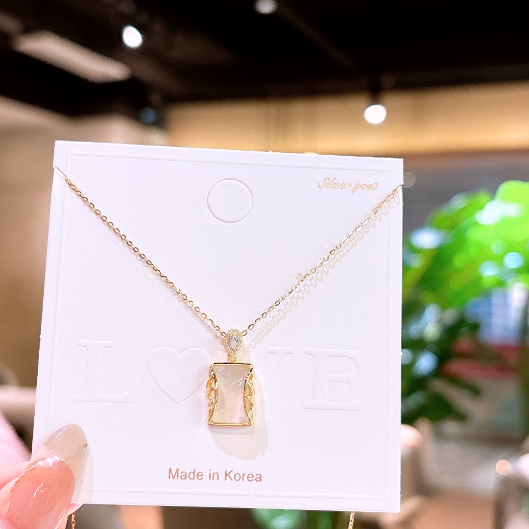 遊び心ファインシルバーネックレスゴールド 職場