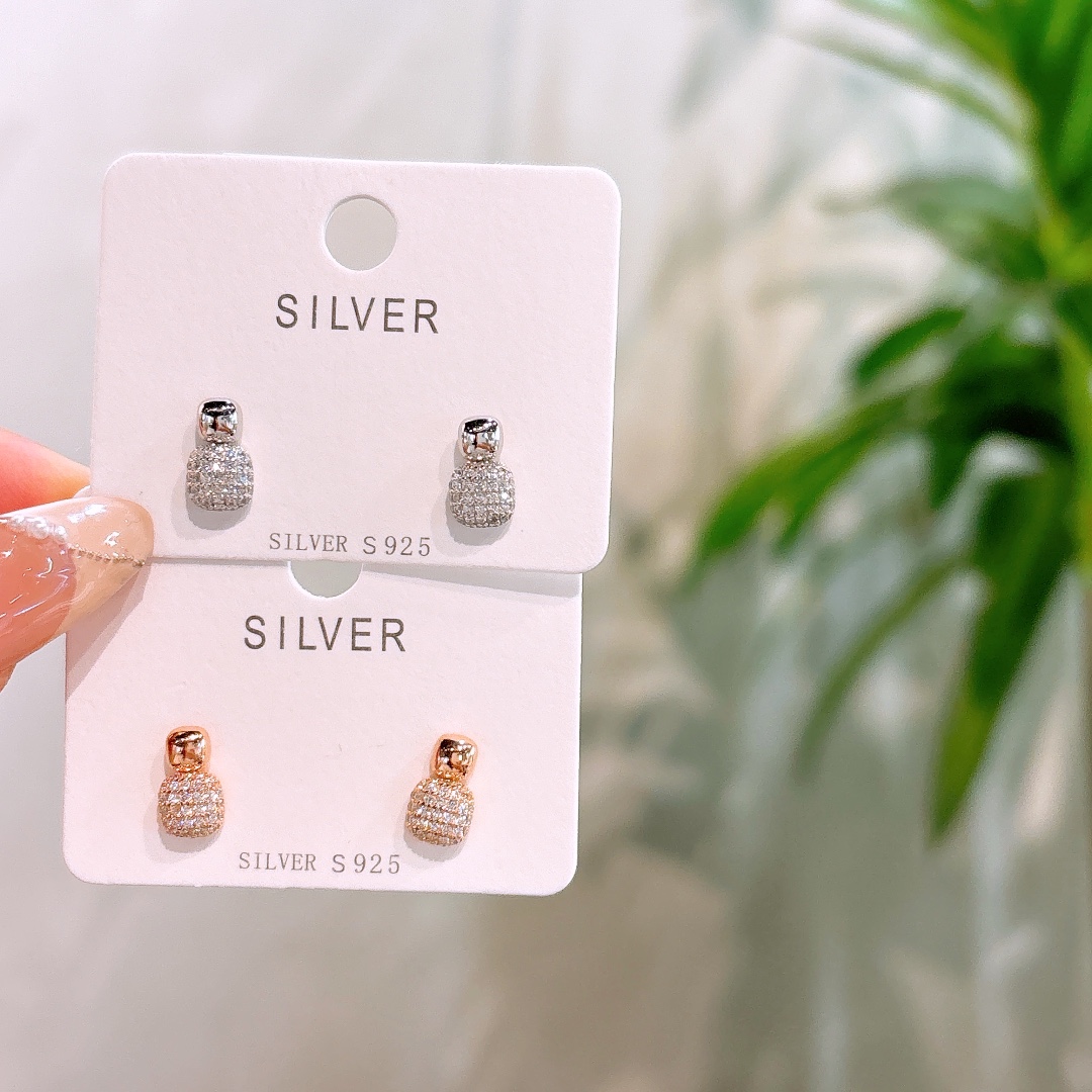 S925 Sterling Silver Earrings Soft Father's Day Silver