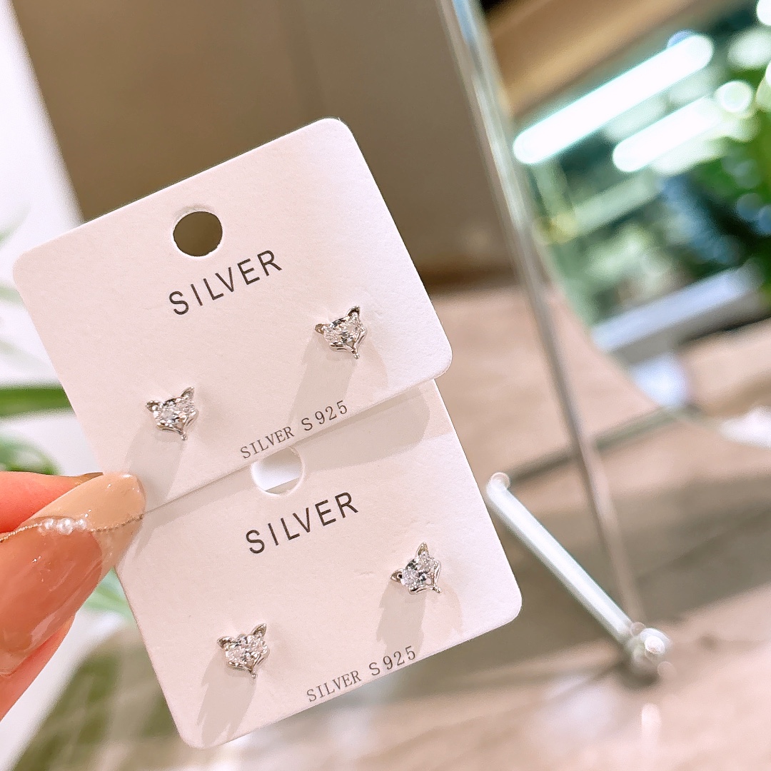 Hypoallergenic Silver Earrings Light Luxury Bestie Gift Gold