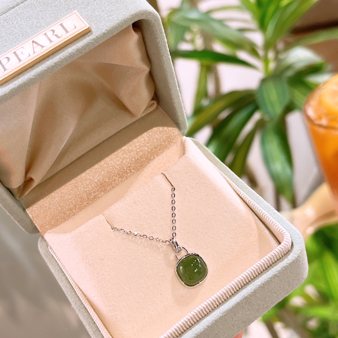 Hypoallergenic Silver Jasper Necklace Soft Mother's Day Silver