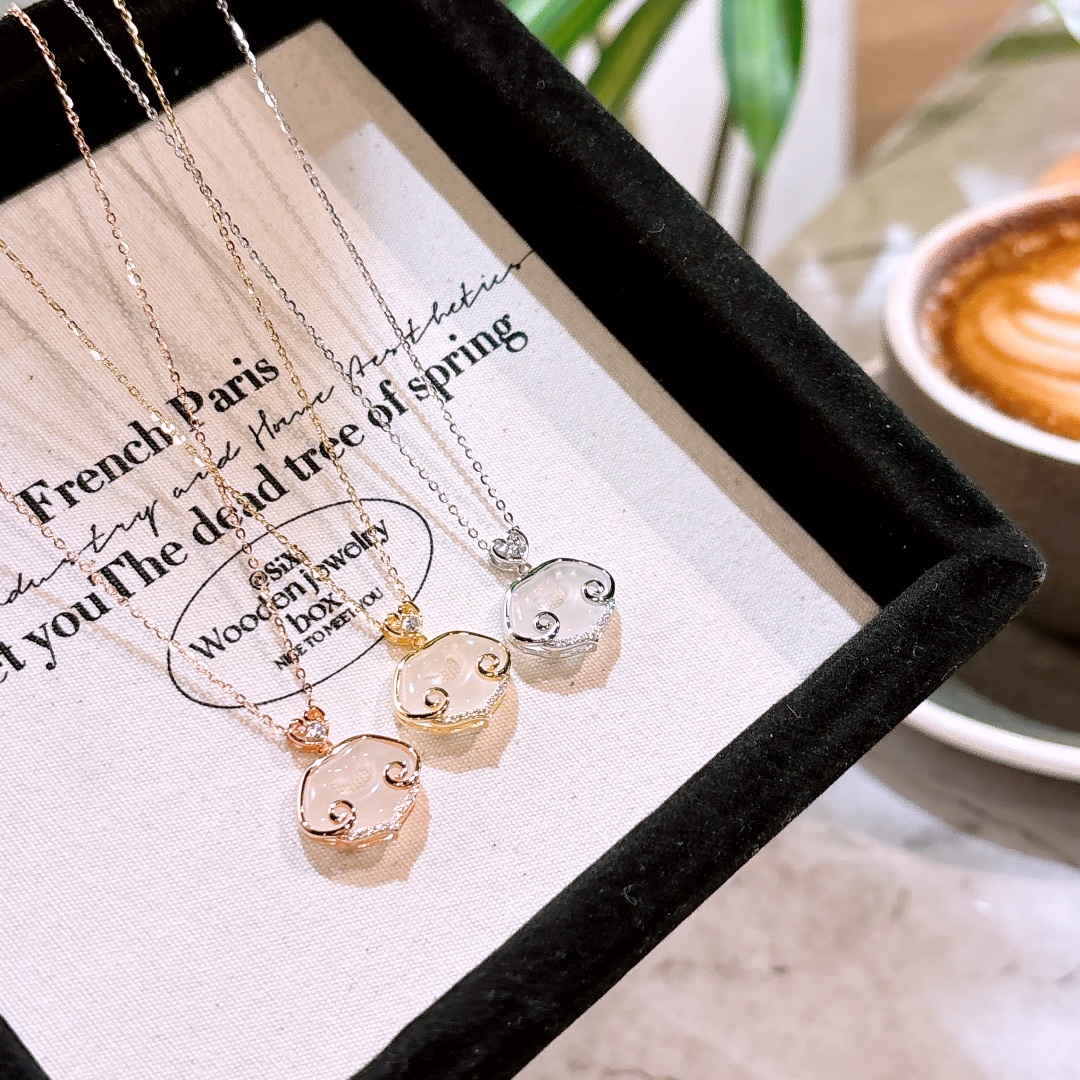 インスタ風低アレルギー銀ネックレスゴールド パーティー