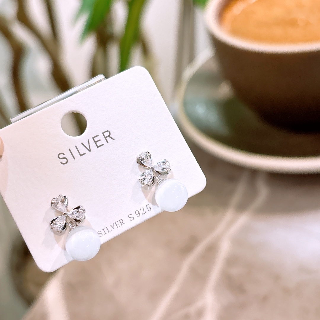 Hypoallergenic Silver Earrings Ultra Minimal Date Night Gold