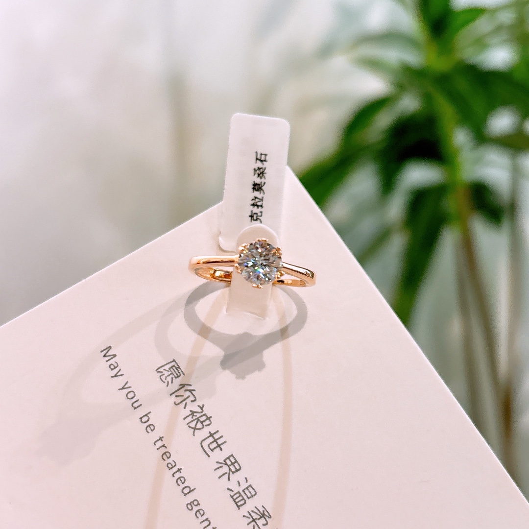 925 Silver Moissanite Ring Artistic Banquet Gold