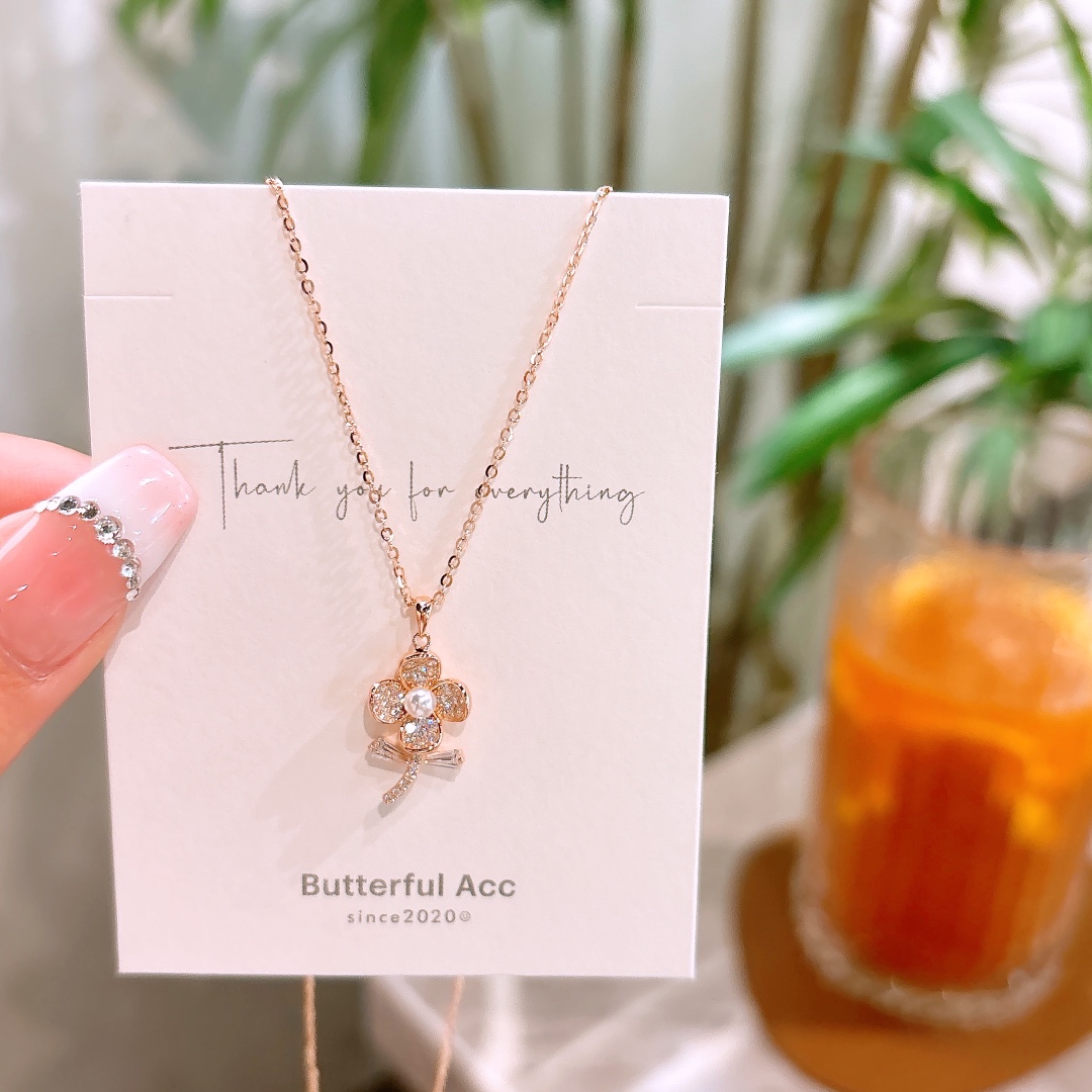 ラグジュアリーファインシルバーネックレスシルバー 日常使い