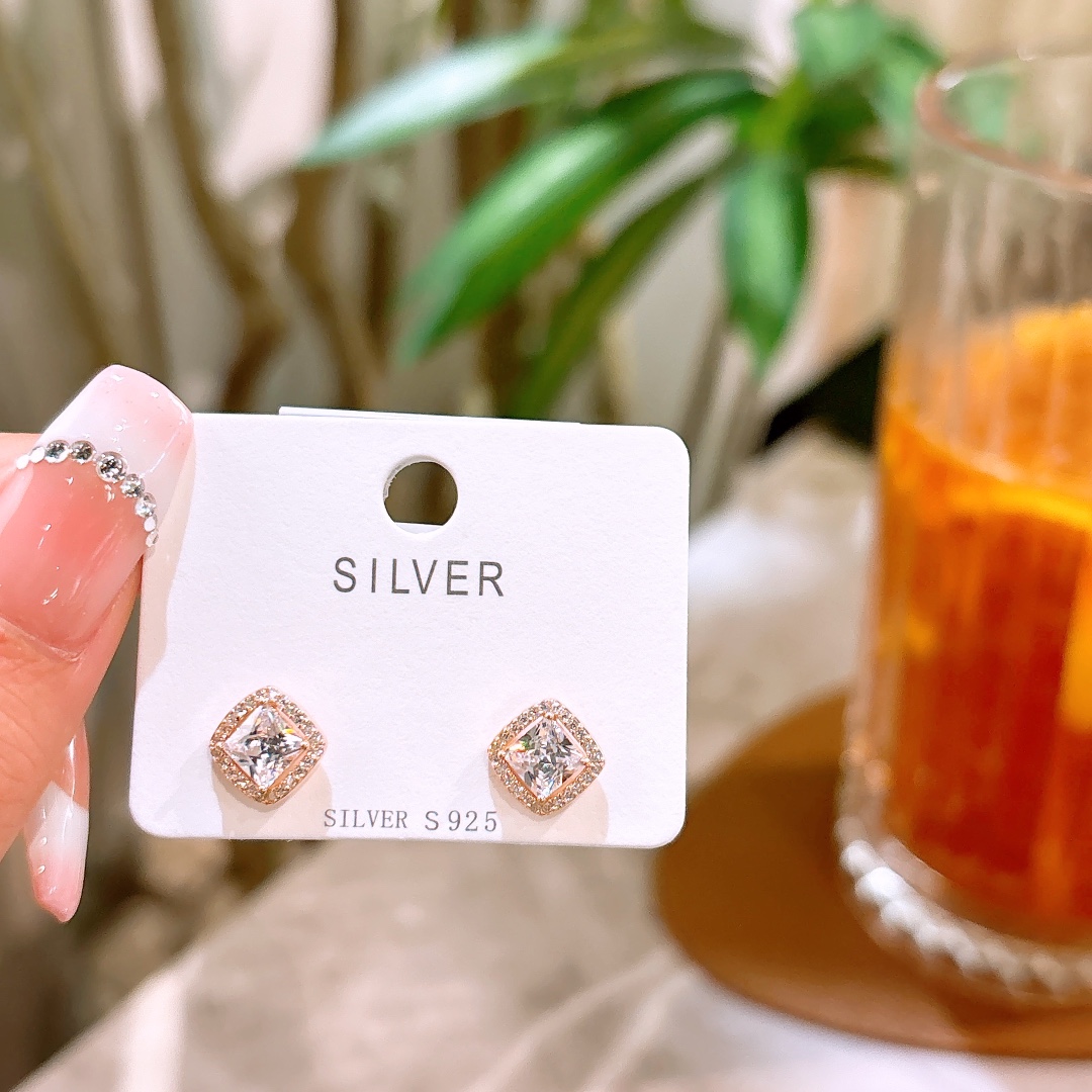 S925 Sterling Silver Earrings Ethereal Valentine's Day Gold