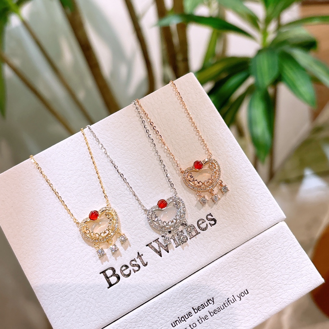 可愛いファインシルバーネックレスシルバー 新築祝い