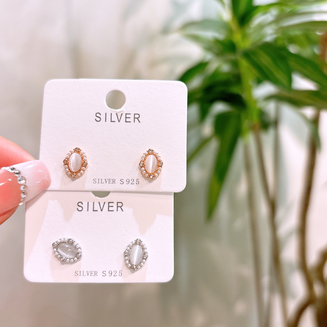 Nickel Free Silver Earrings Ultra Minimal Valentine's Day Gold