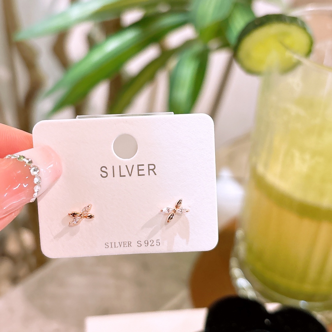 Low Allergy Silver Earrings Chic Confession Silver