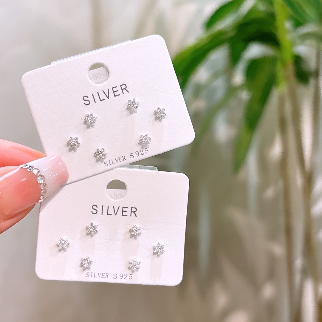 High Polish Silver Earrings Gentle Travel Gold