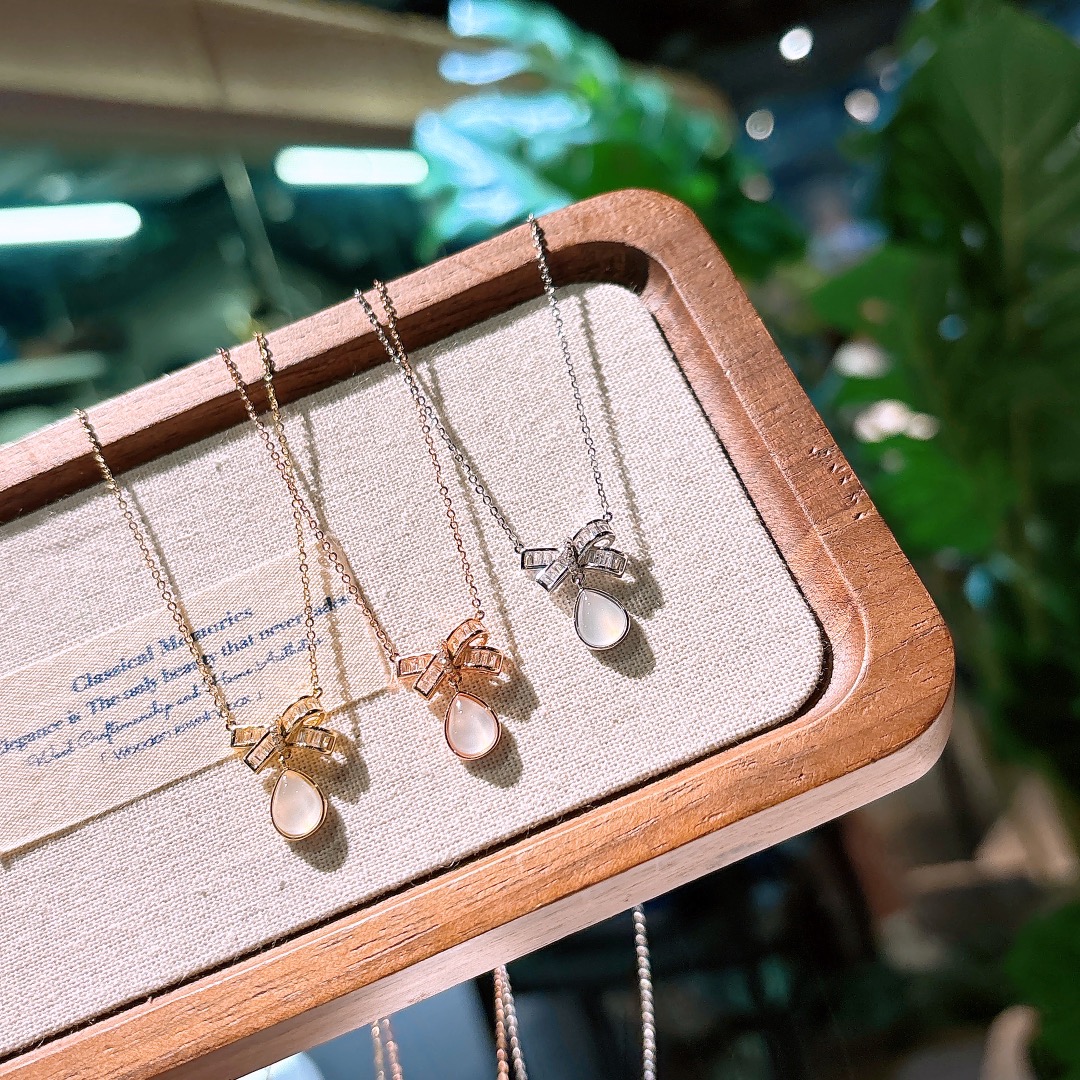 幻想的純銀ネックレスシルバー 誕生日