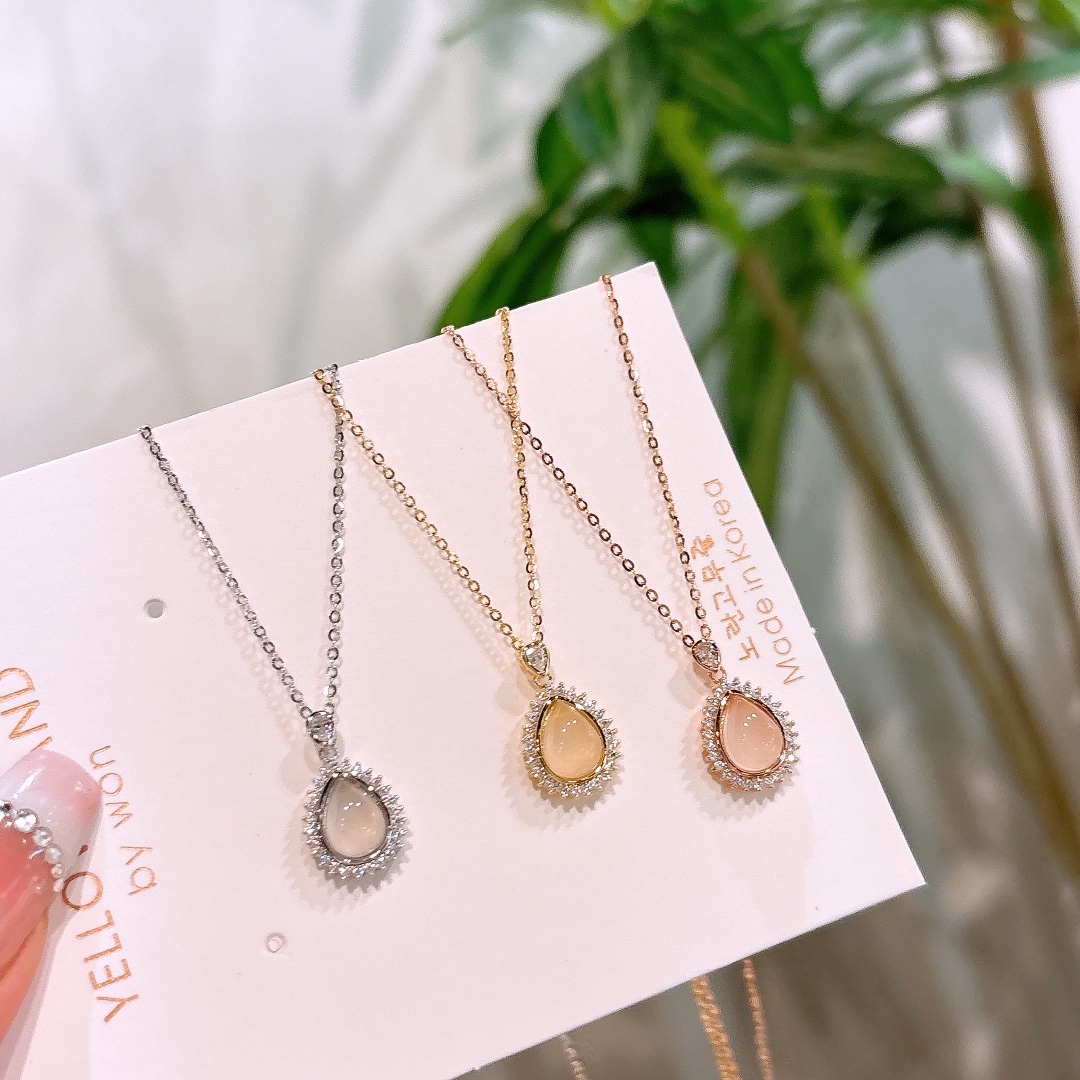 Low Allergy Silver Necklace Elegant Birthday Gold