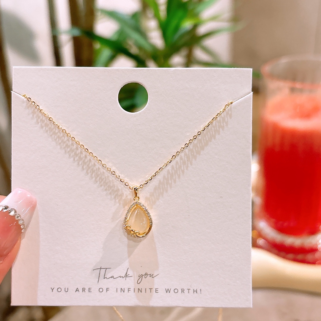 Hypoallergenic Silver Necklace Chic Self-love Silver