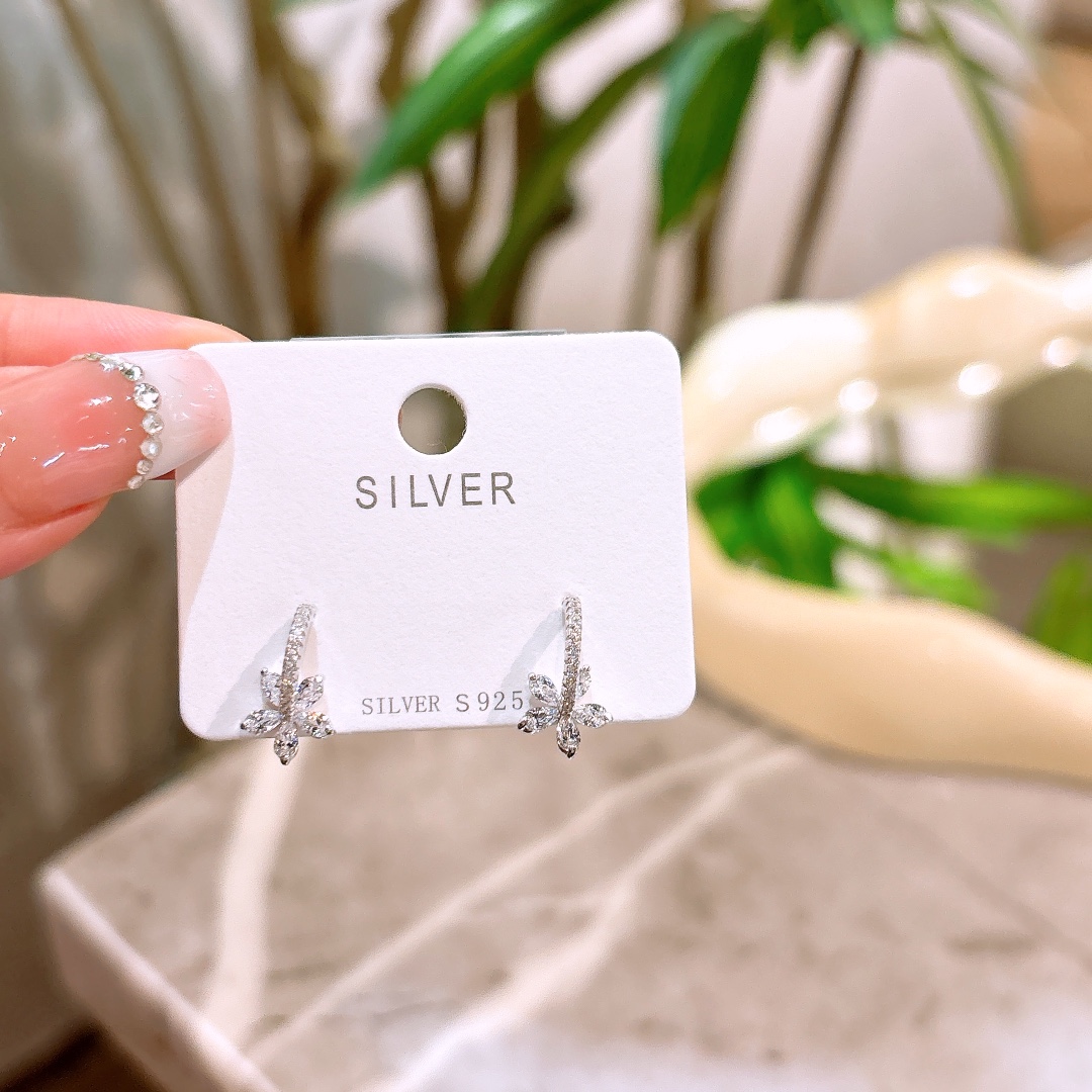 Nickel Free Silver Earrings Delicate Christmas Gold