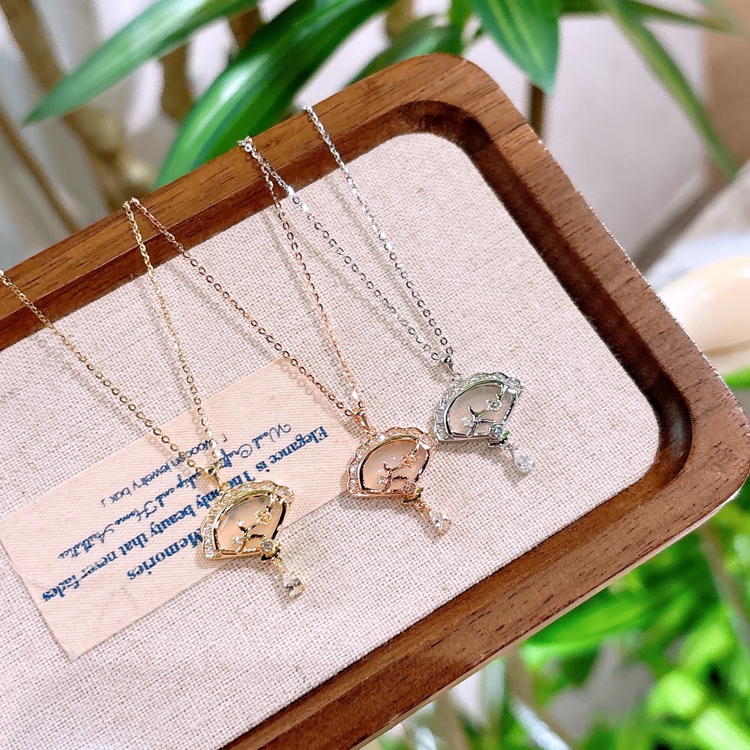 Hypoallergenic Silver Necklace Elegant Confession Gold