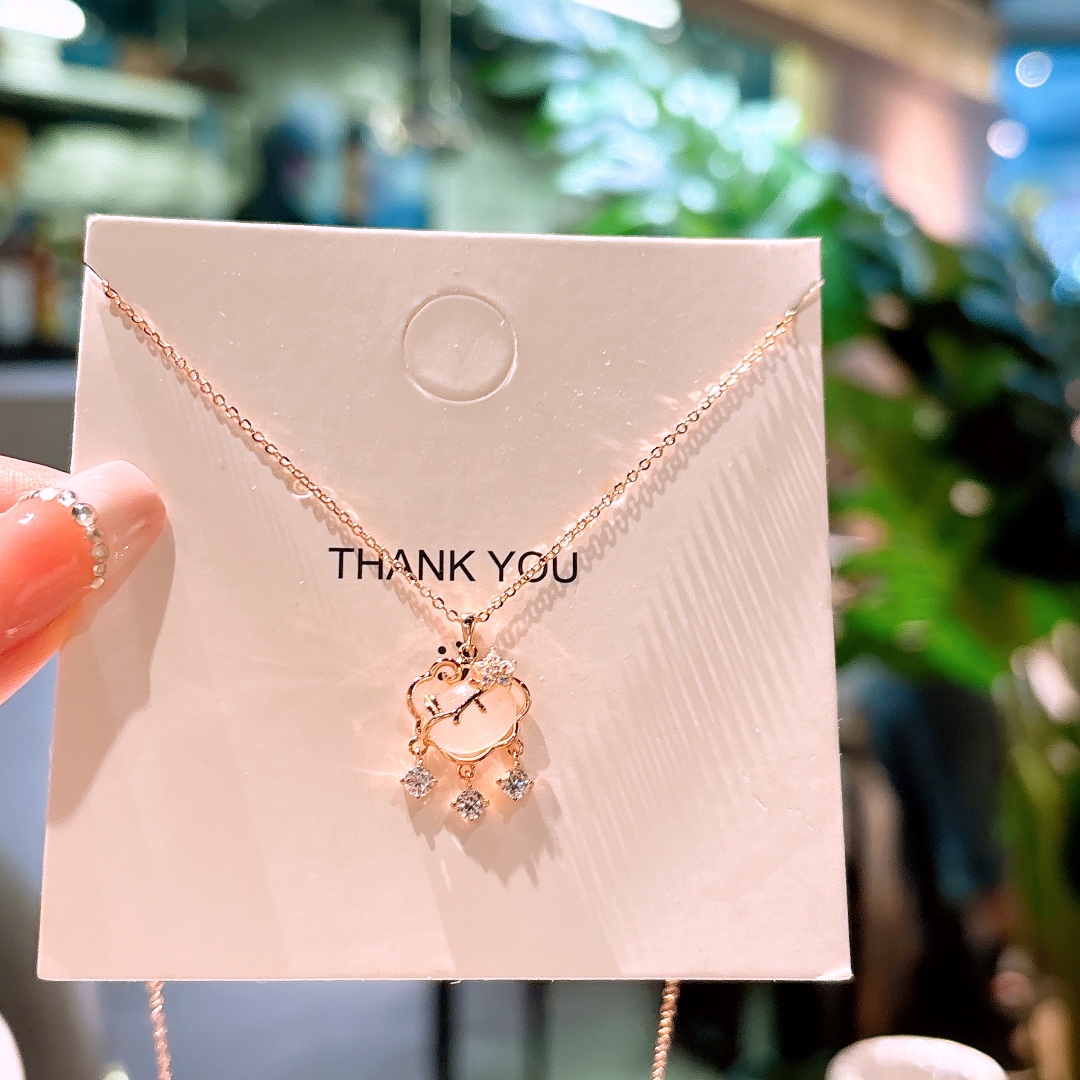 Fine Silver Necklace Gentle New Year Silver