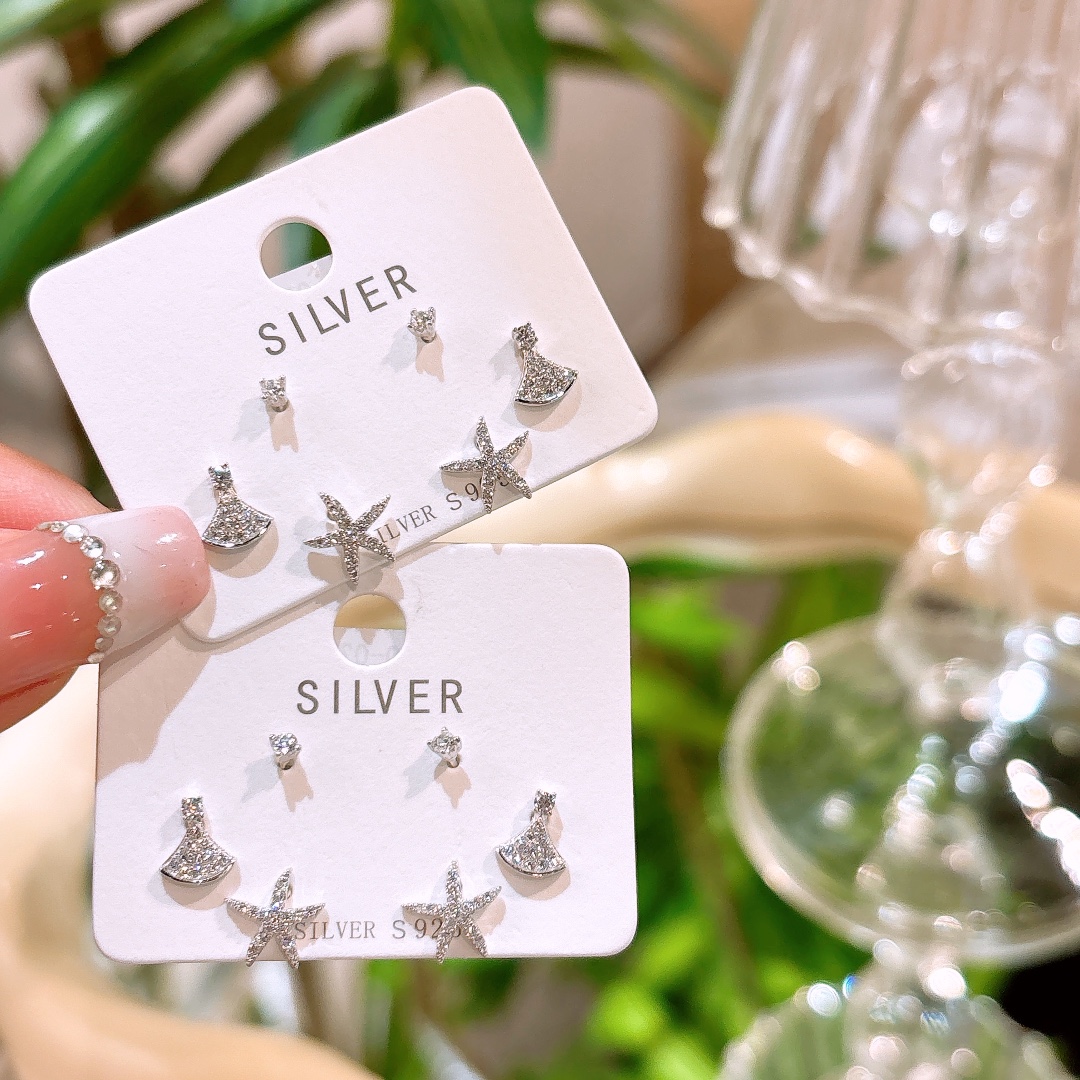 Fine Silver Earrings Sweet & Cool Office Gold