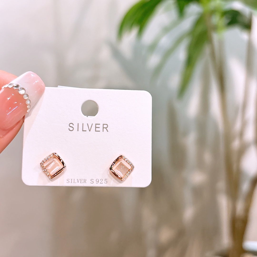 Nickel Free Silver Earrings Gentle Christmas Gold