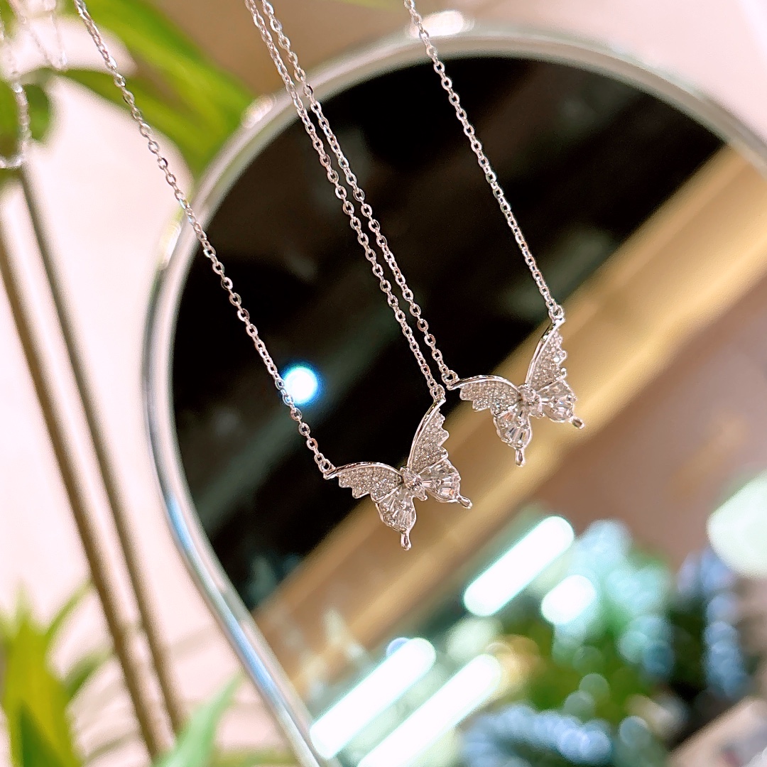 High Polish Silver Necklace Romantic New Year Gold