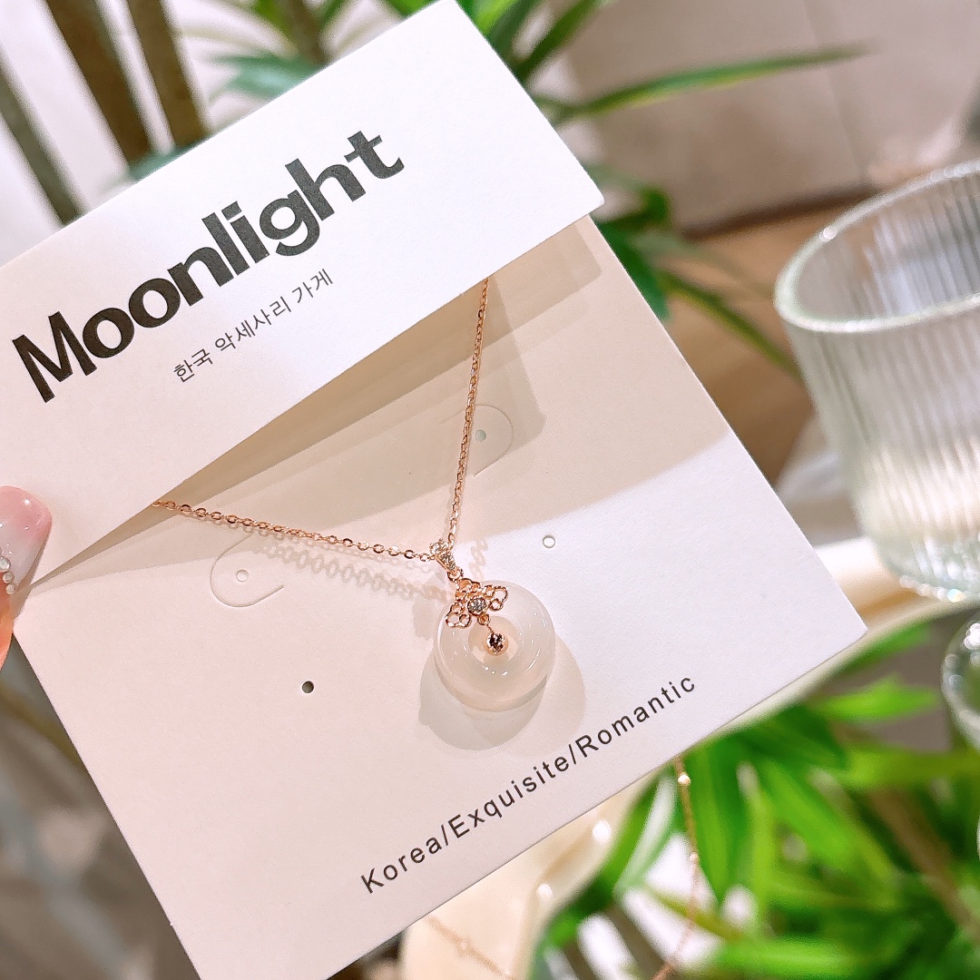 Nickel Free Silver Necklace Lively Christmas Silver