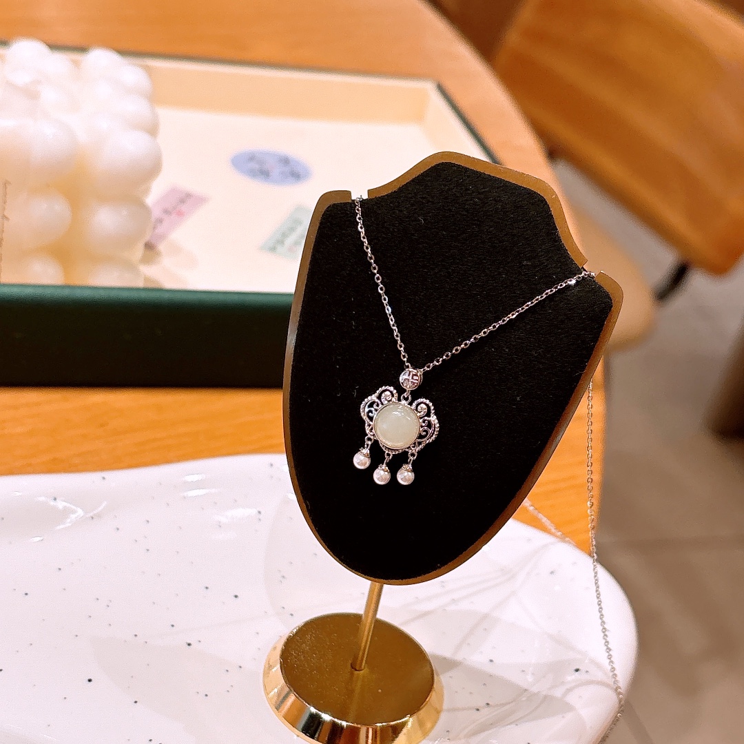 Solid Silver Hetian Jade Necklace Lively Father's Day Gold