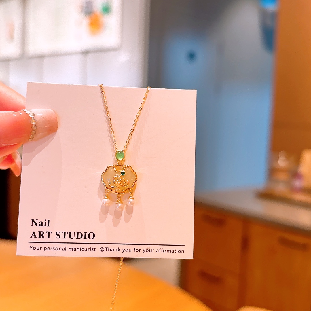 S925 Sterling Silver Hetian Jade Necklace Elegant Proposal Silver