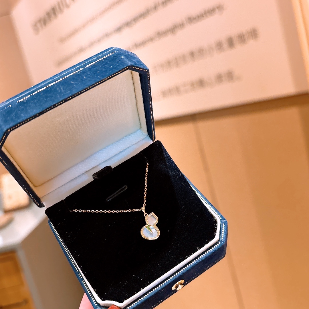 柔らかファインシルバーネックレスゴールド プロポーズ