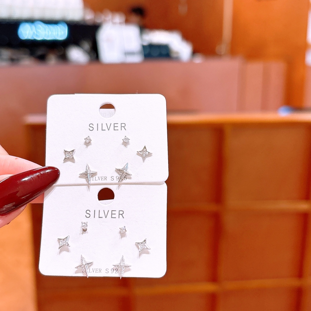 Solid Silver Earrings Light Luxury Wedding Favor Silver