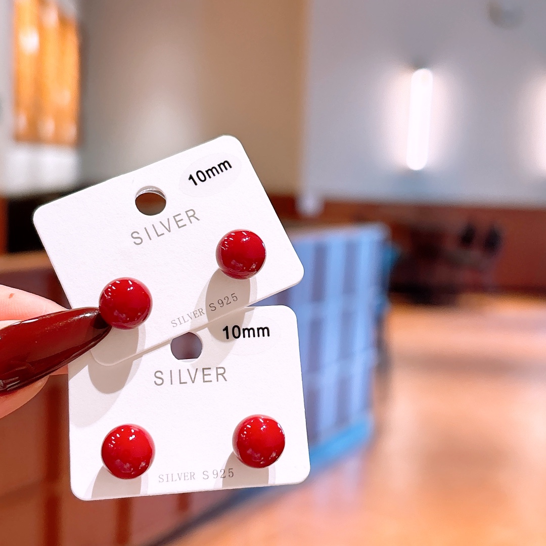 High Polish Silver Earrings Light Luxury New Year Gold