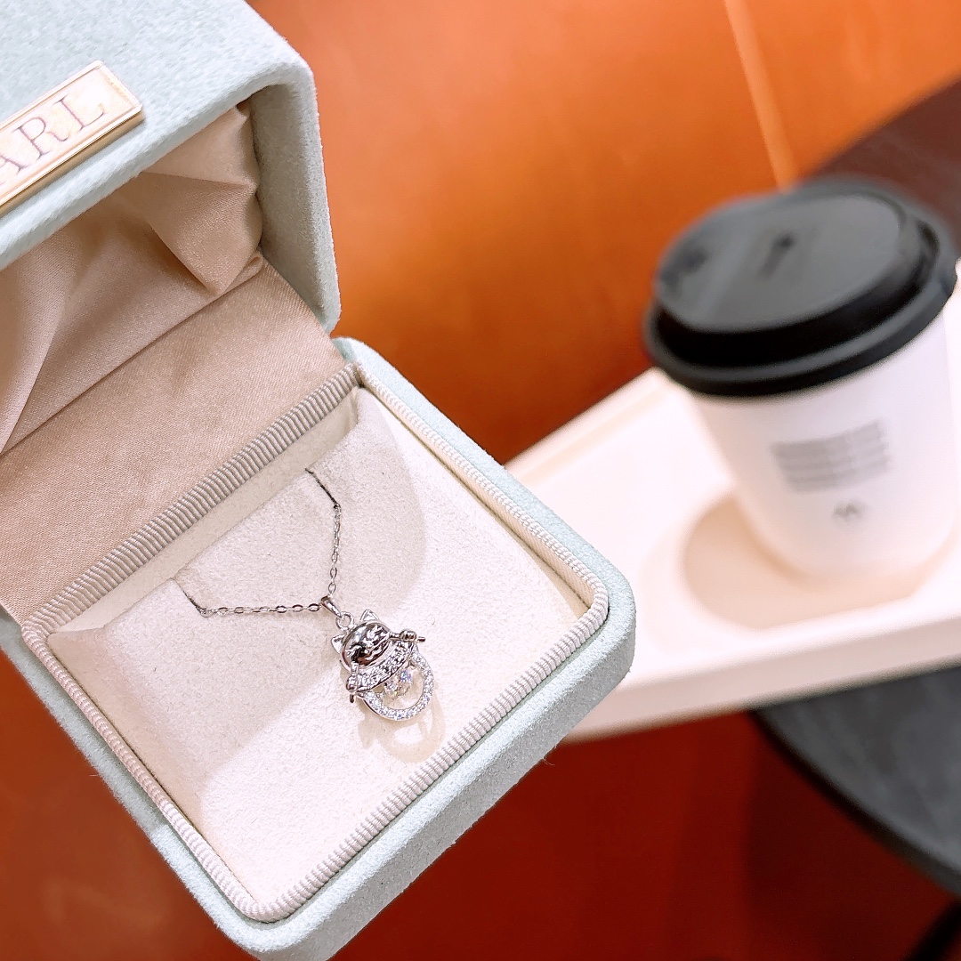 High Polish Silver Moissanite Necklace Delicate Everyday Wear Silver