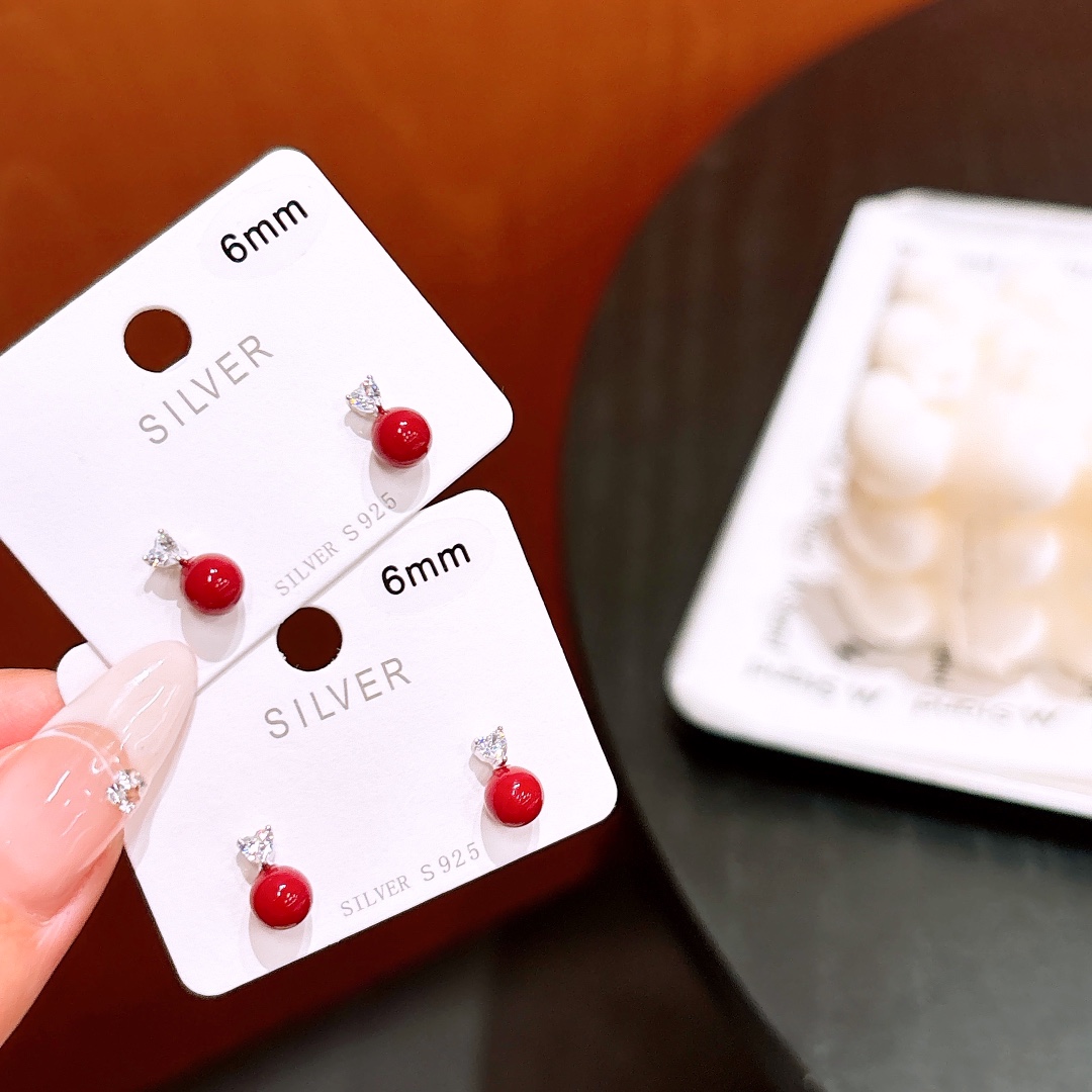 Hypoallergenic Silver Earrings Sweet & Cool Self-love Silver