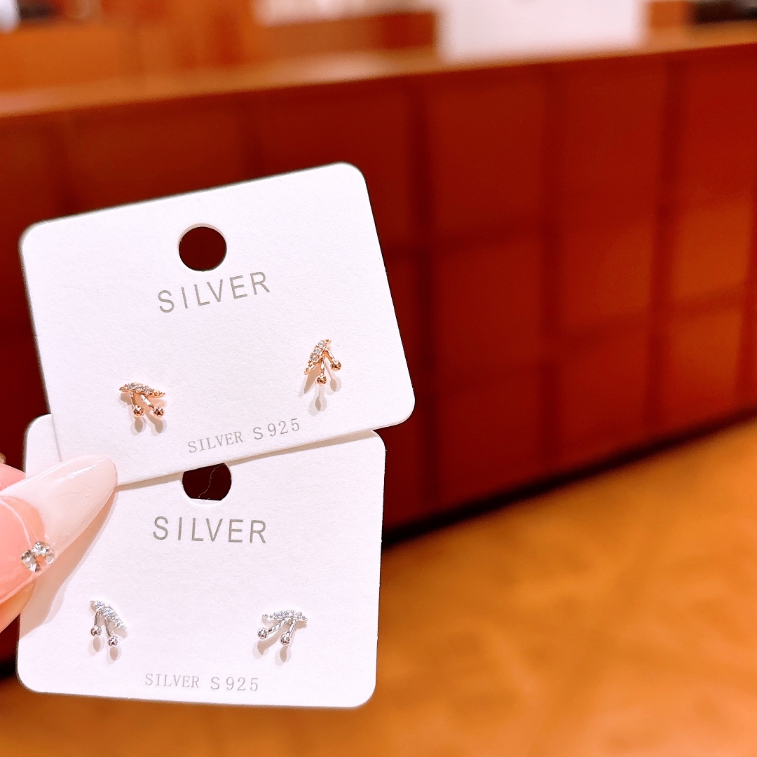 ロマンチックS925スターリングシルバーイヤリングゴールド 先生の日