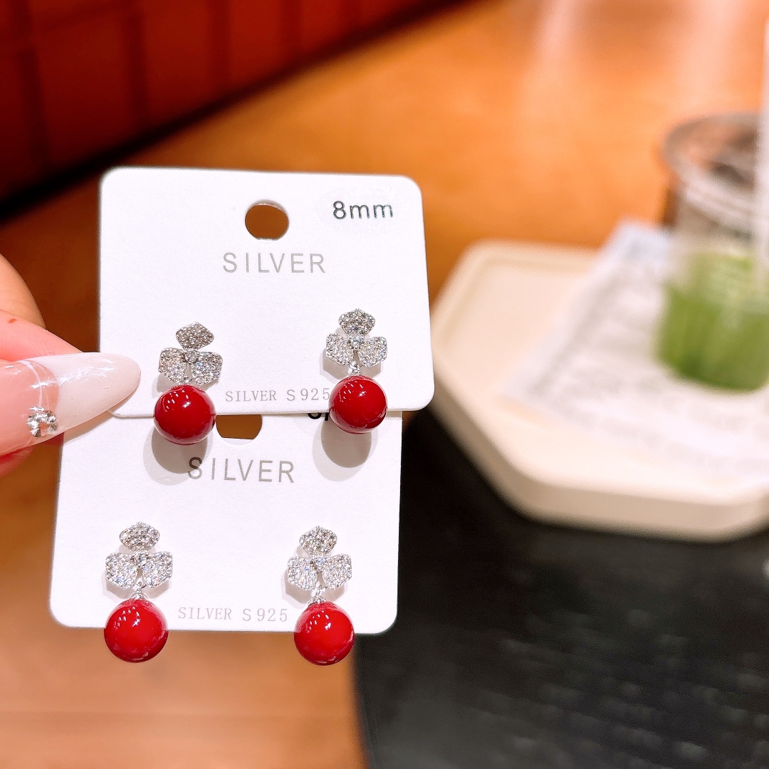 アーティスティック低アレルギー銀イヤリングシルバー 新築祝い