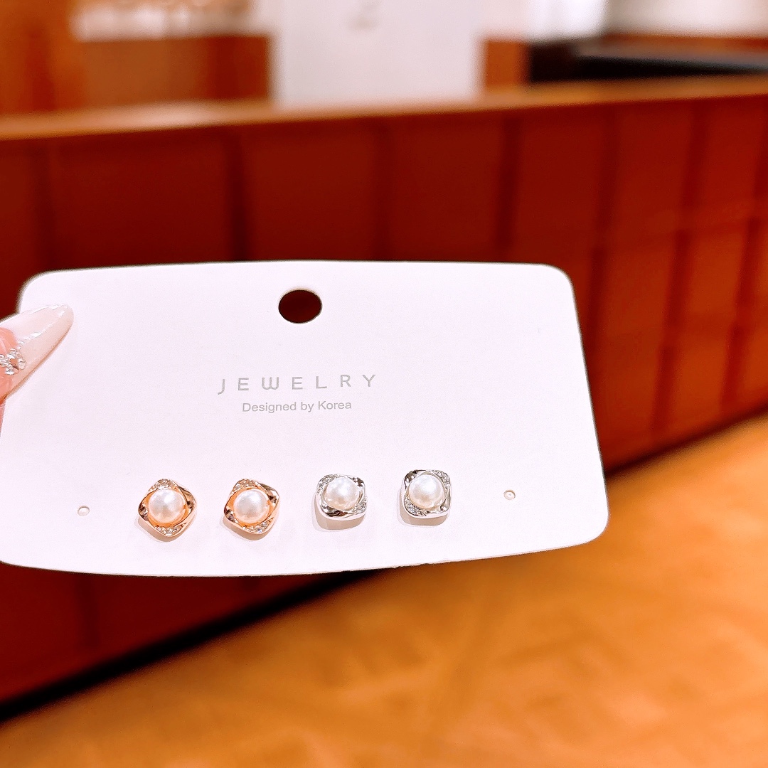 Fine Silver Earrings & Necklace Set Girly Housewarming Silver