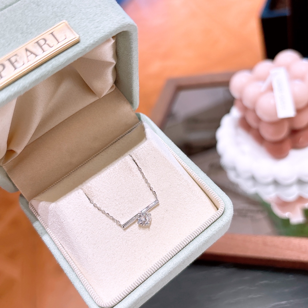 Solid Silver Moissanite Necklace Vintage Wedding Favor Silver