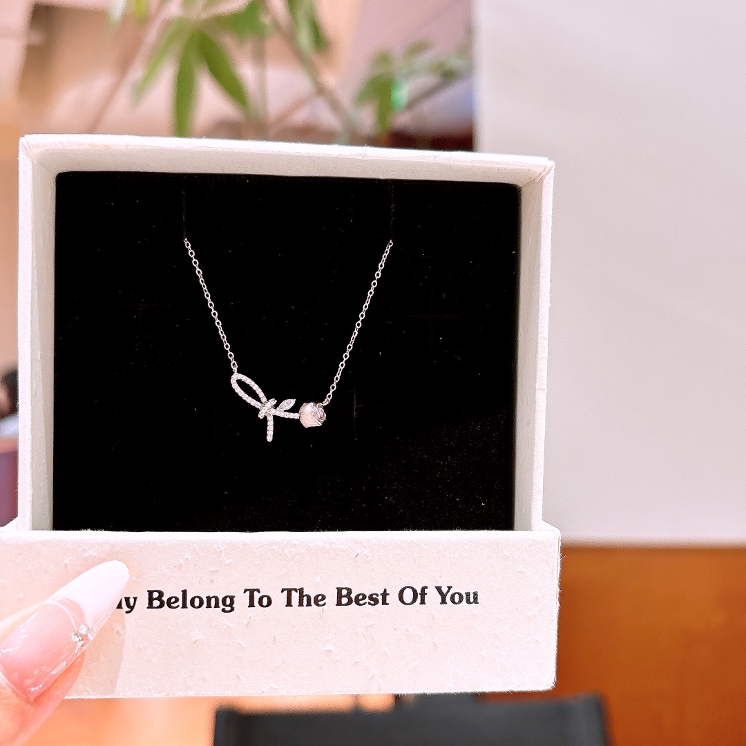 High Polish Silver Necklace Elegant Bestie Gift Gold