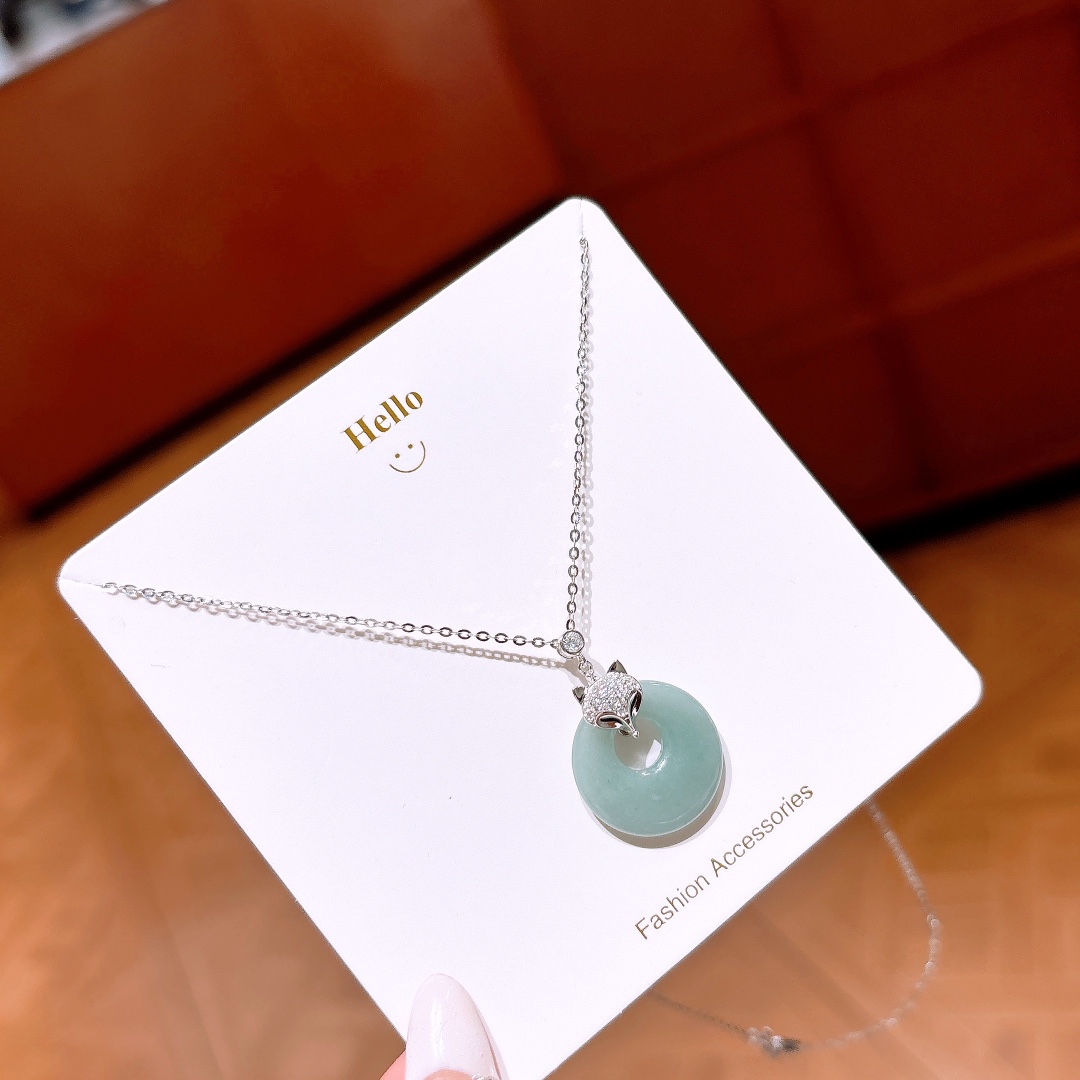 Solid Silver Jadeite Necklace Precision Housewarming Silver