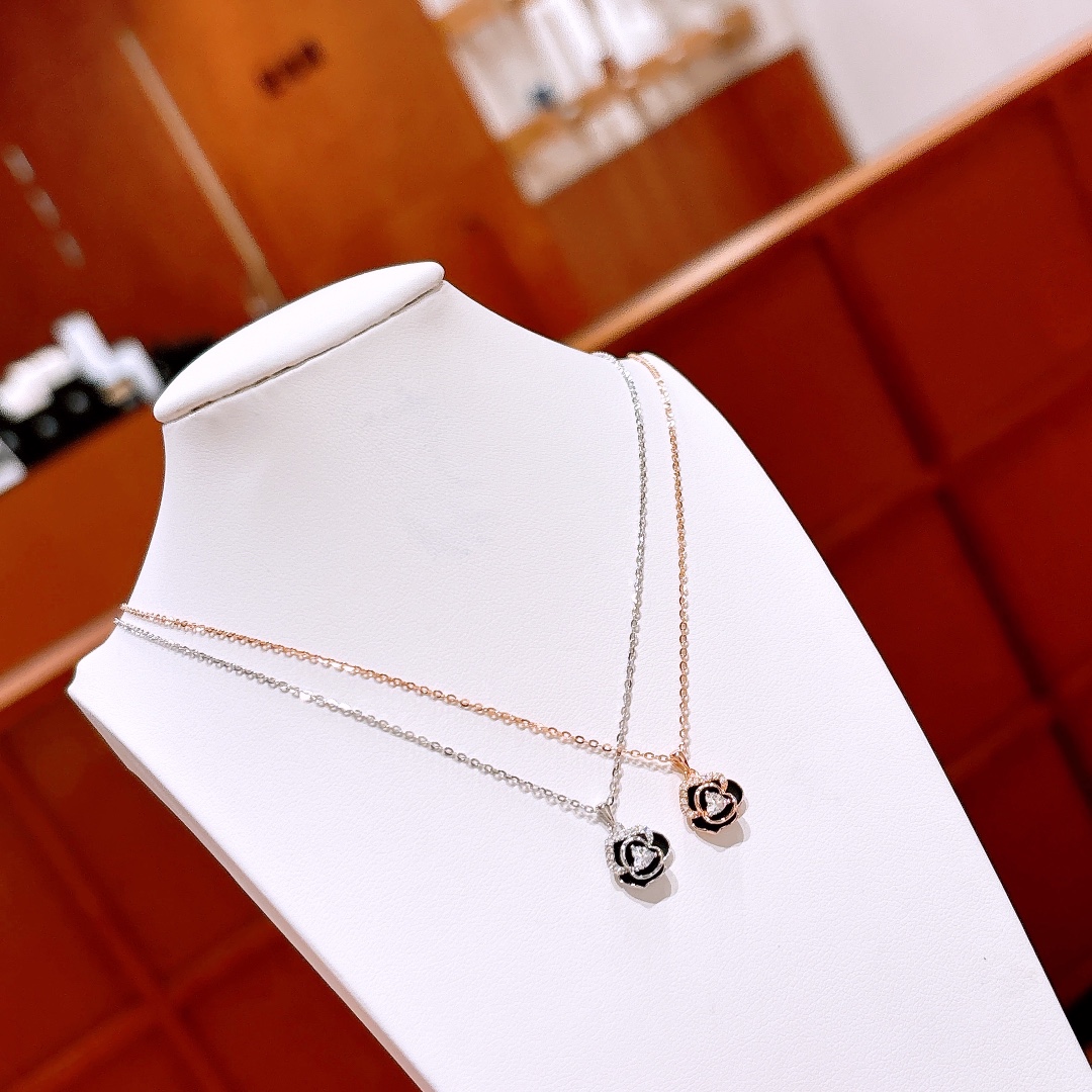 Hypoallergenic Silver Earrings & Necklace Set Chic Teacher's Day Gold
