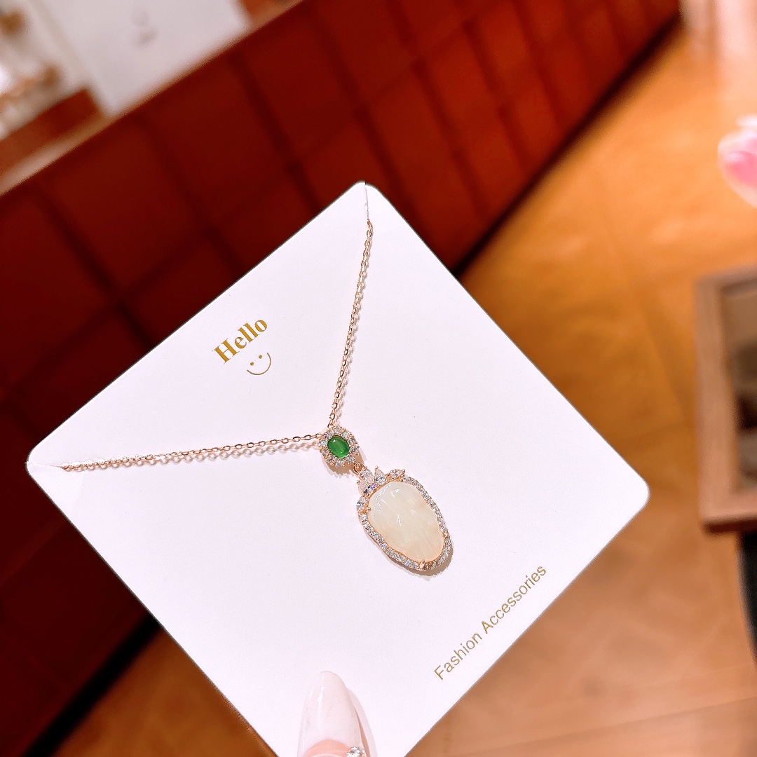 Solid Silver Hetian Jade Necklace Fresh Banquet Silver