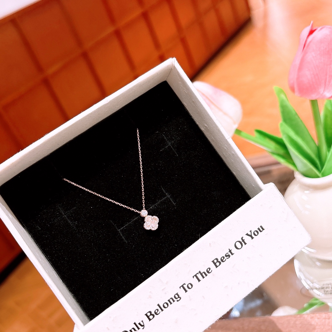 Low Allergy Silver Necklace Precision Graduation Silver