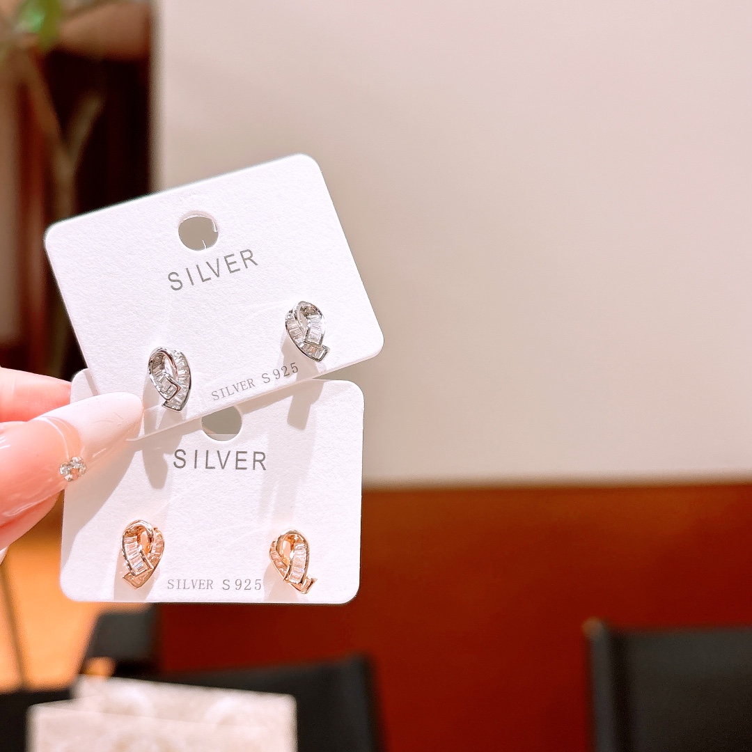 Low Allergy Silver Earrings Gentle Workplace Gold