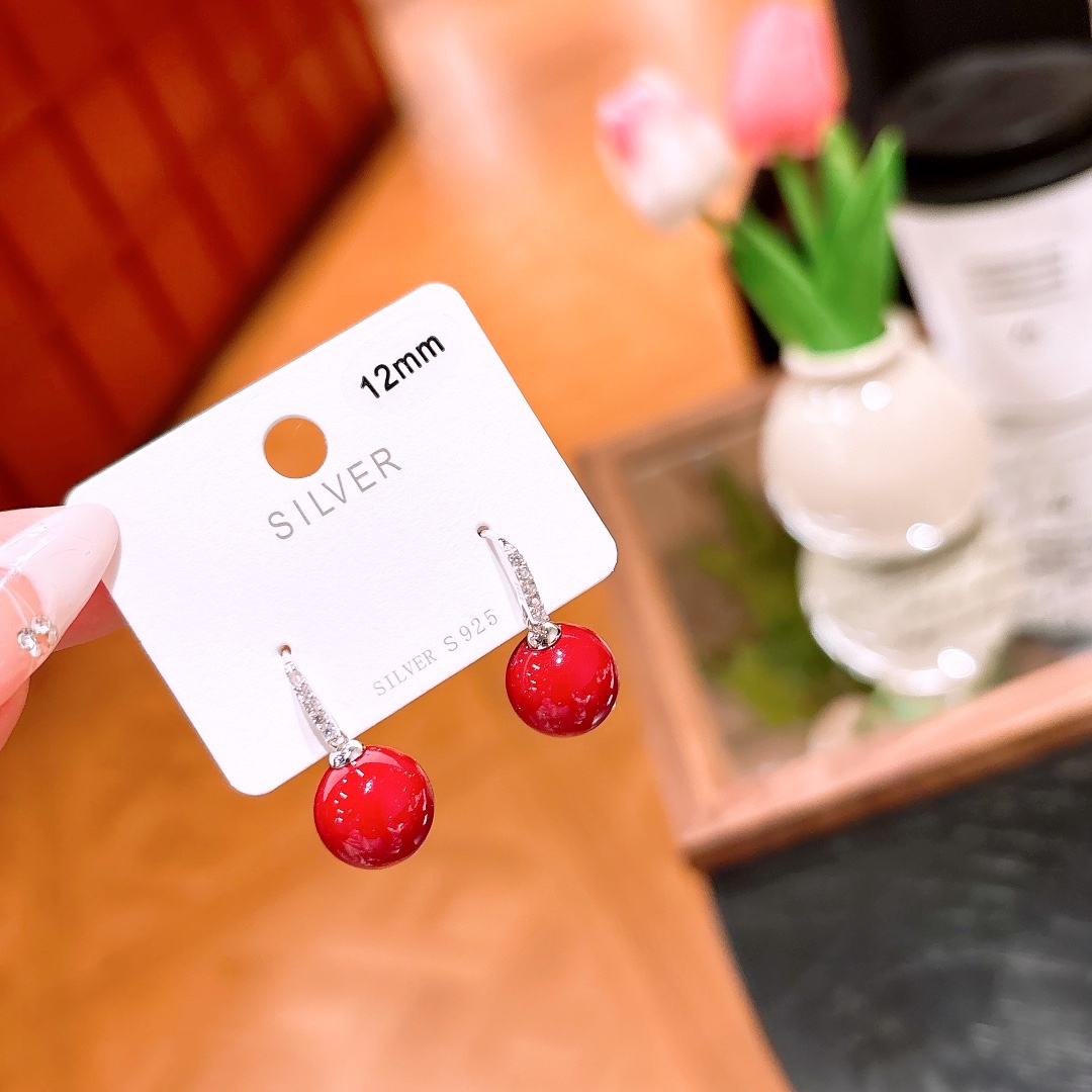 知性的高品質シルバードロップ＆スレッドイヤリングシルバー 先生の日