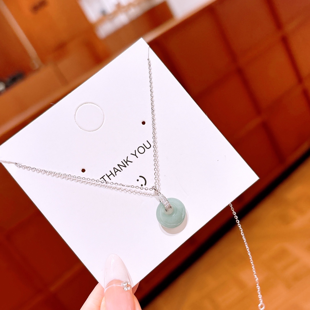 Fine Silver Jadeite Necklace Unique Spring Festival Gold