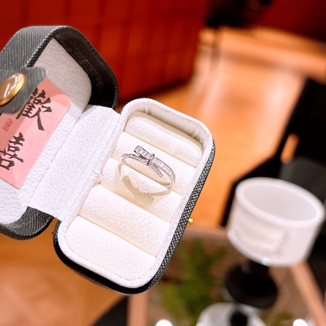 Low Allergy Silver Ring Playful Spring Festival Gold