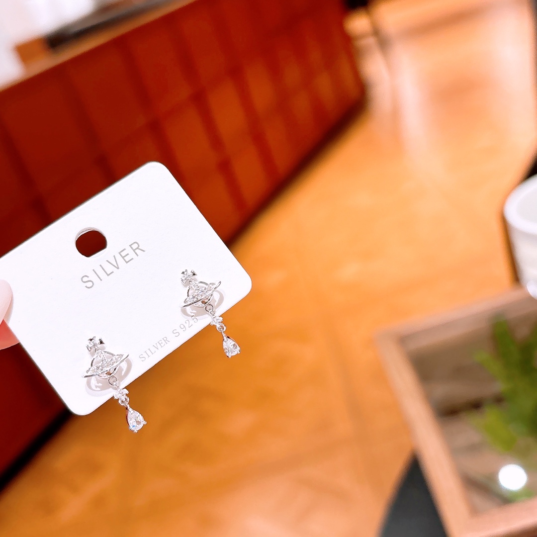 High Polish Silver Earrings Chic Christmas Silver