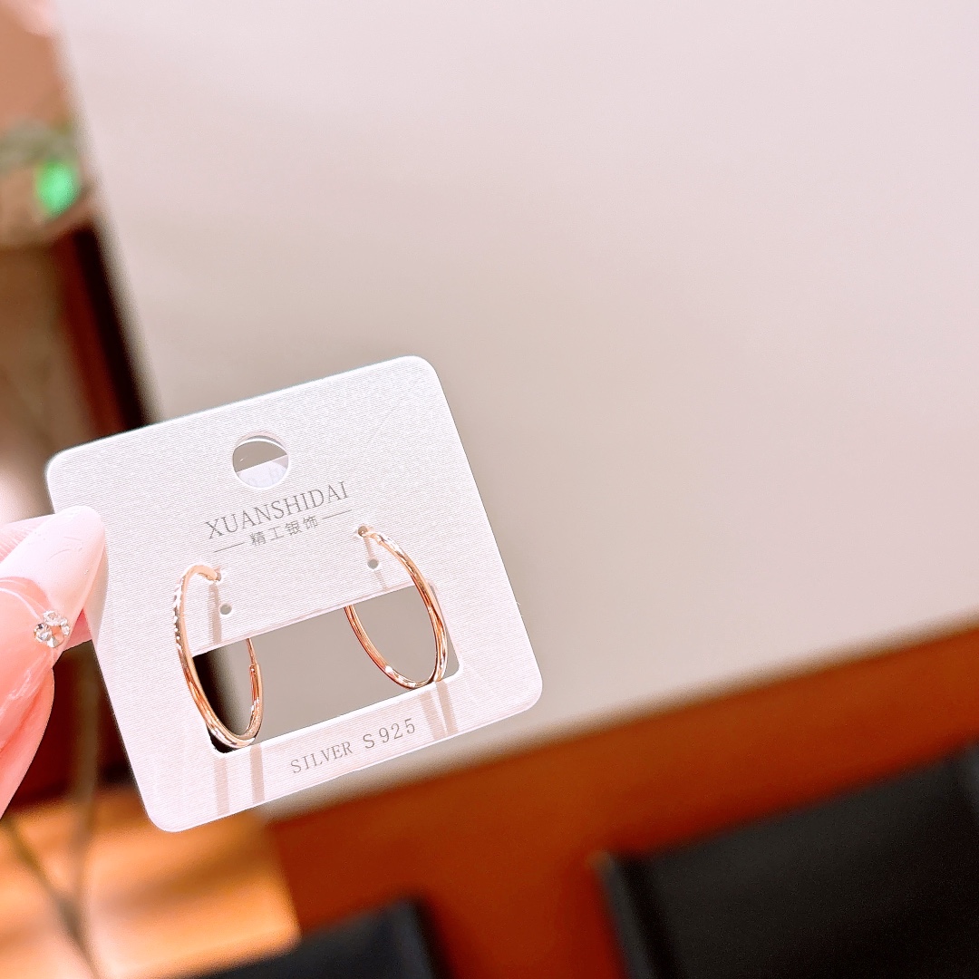 Hypoallergenic Silver Hoop Earrings Korean Style Workplace Silver