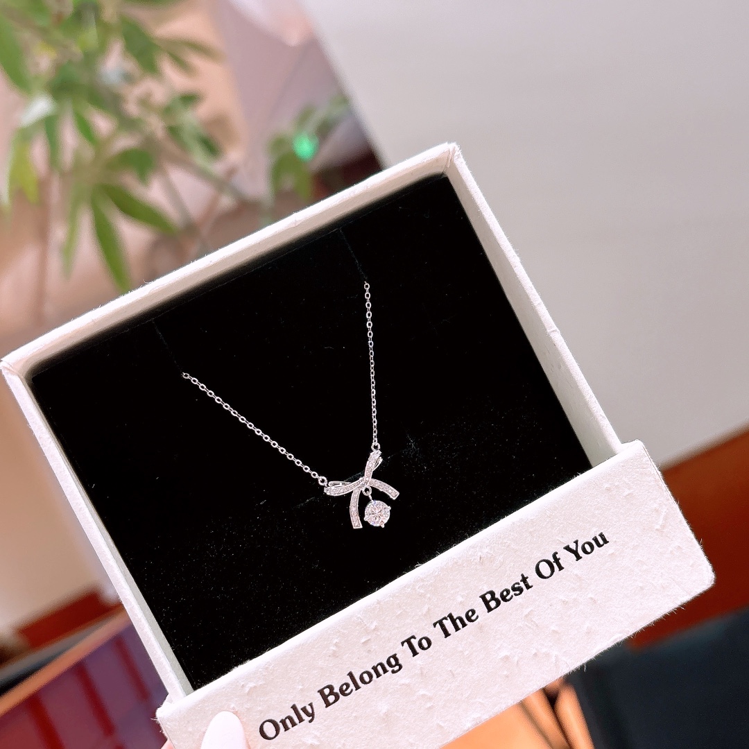 Hypoallergenic Silver Moissanite Necklace Intellectual Date Night Gold