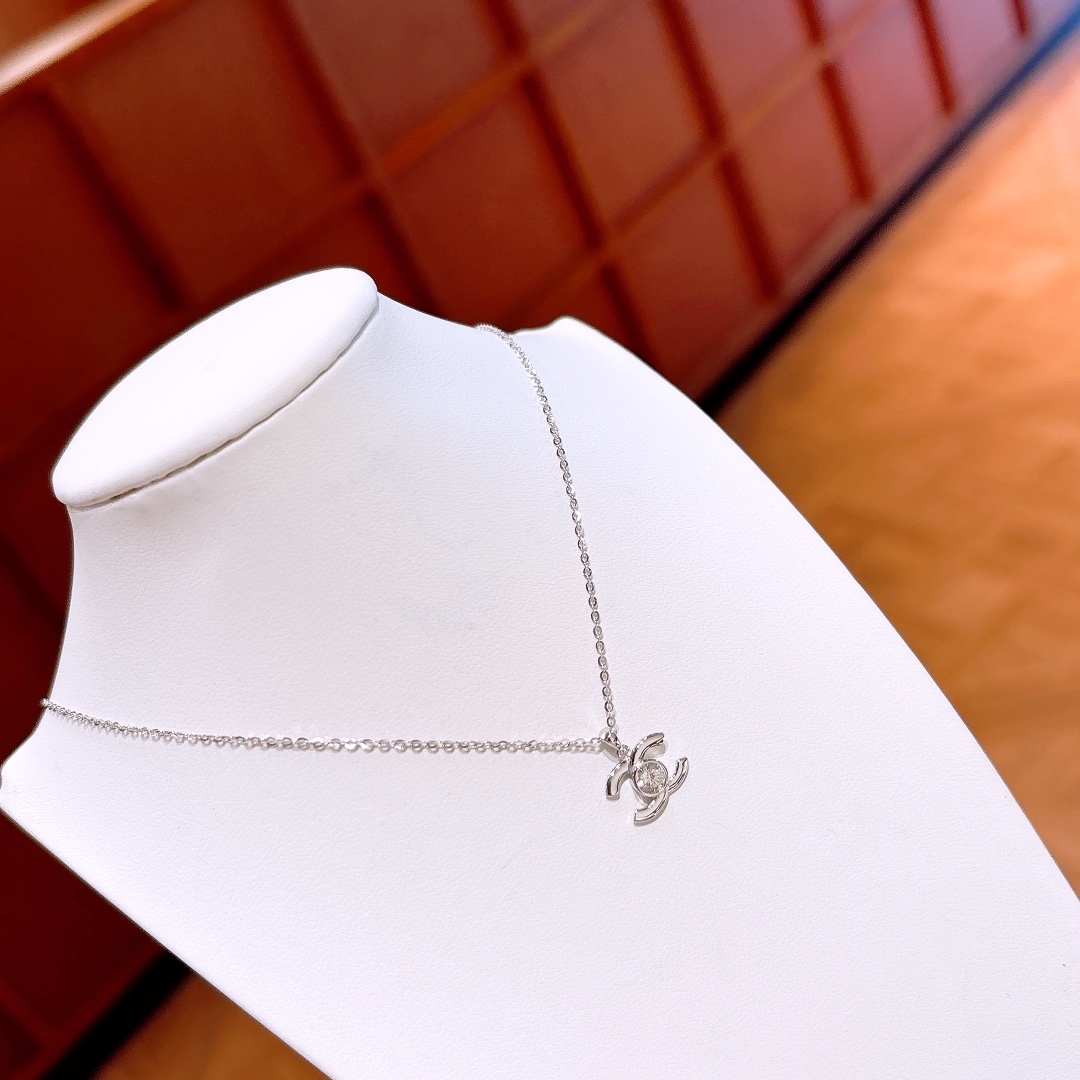 Nickel Free Silver Moissanite Necklace Fashion Anniversary Gold