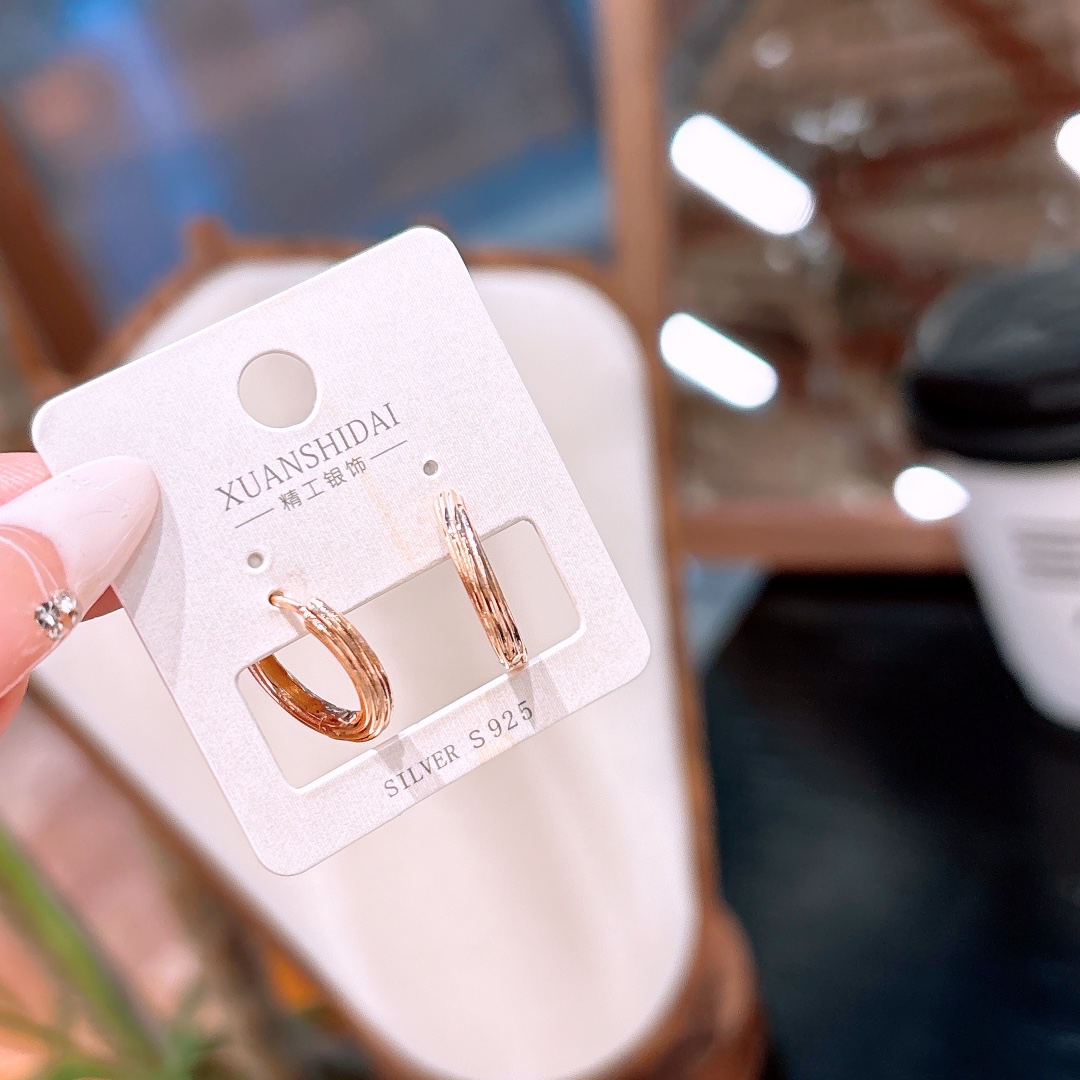 Low Allergy Silver Ear Cuffs Minimalist Date Night Silver